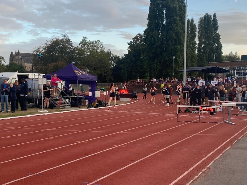 Kathy Liddiard completing the Tracksmith Twilight 5000