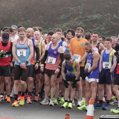 Wombwell5Miler2025_pic01.jpg